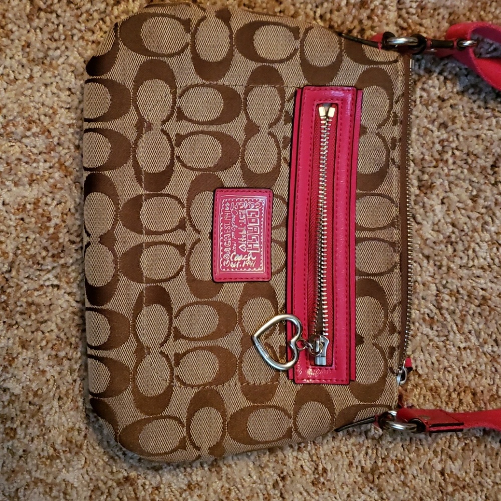Coach purse - Picture 2 of 4